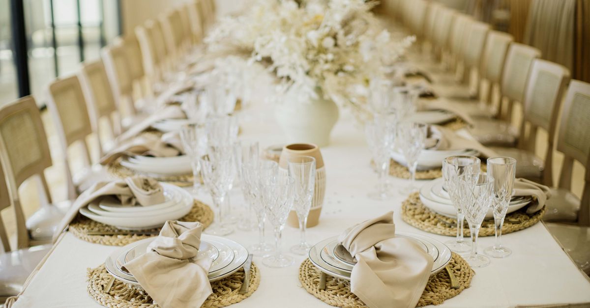 Innovative Catering Solutions for Unique Corporate Gatherings