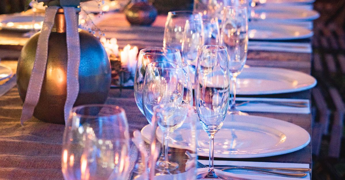 Selecting the Ideal Microphone Types for Wedding Speeches